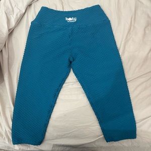 Booty by Brabants 3/4 plus size legging